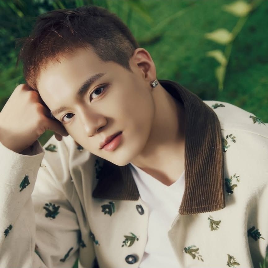 Latest photo of Peniel (BTOB)