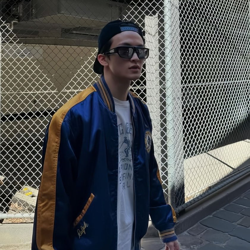 A moment captured by Mark (NCT 127, NCT DREAM)'s fan