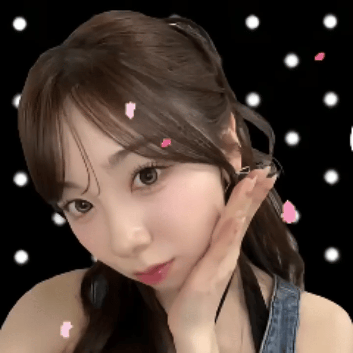 Behind-the-scenes cut of Miihi (NiziU)