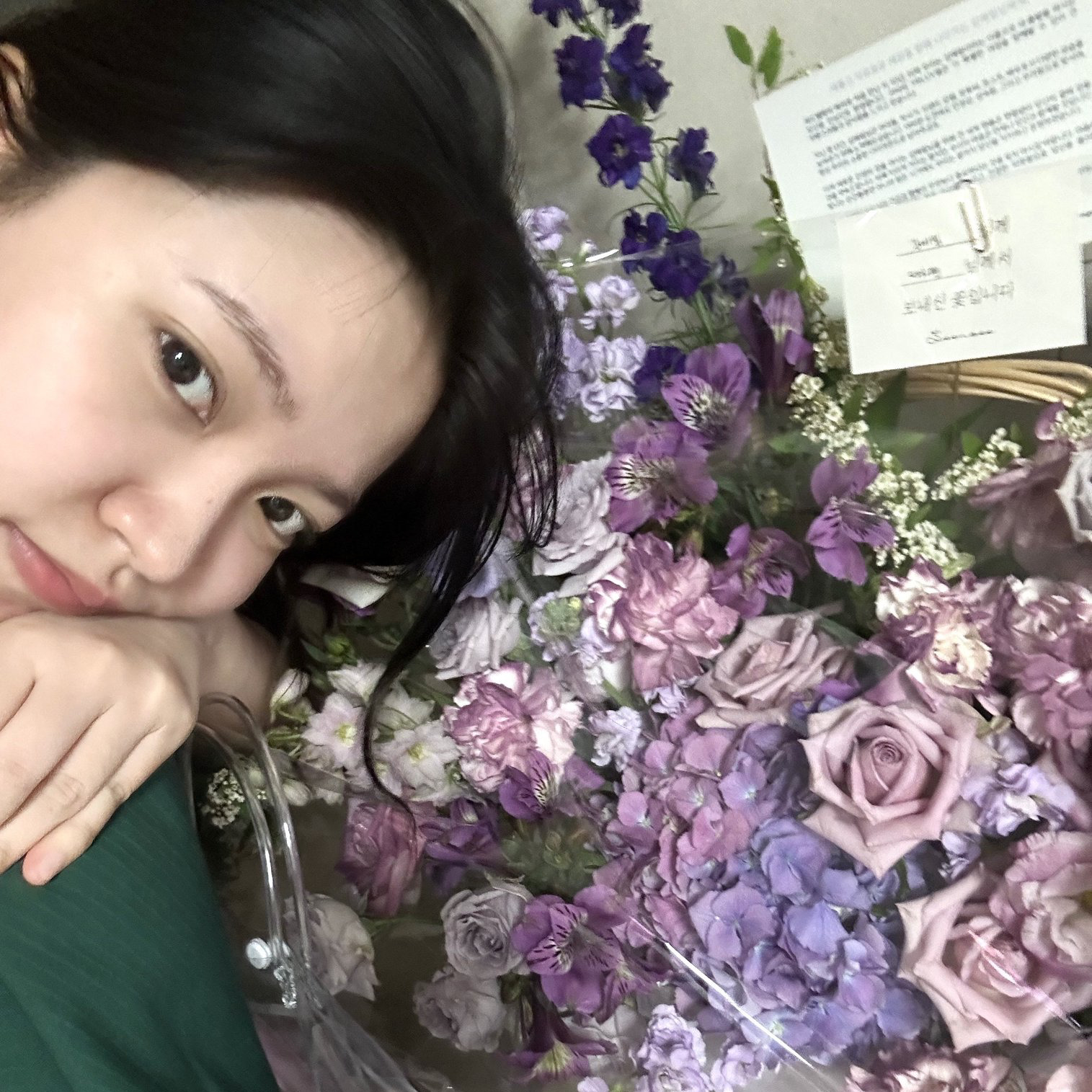 Behind-the-scenes cut of Yeri (Red Velvet)