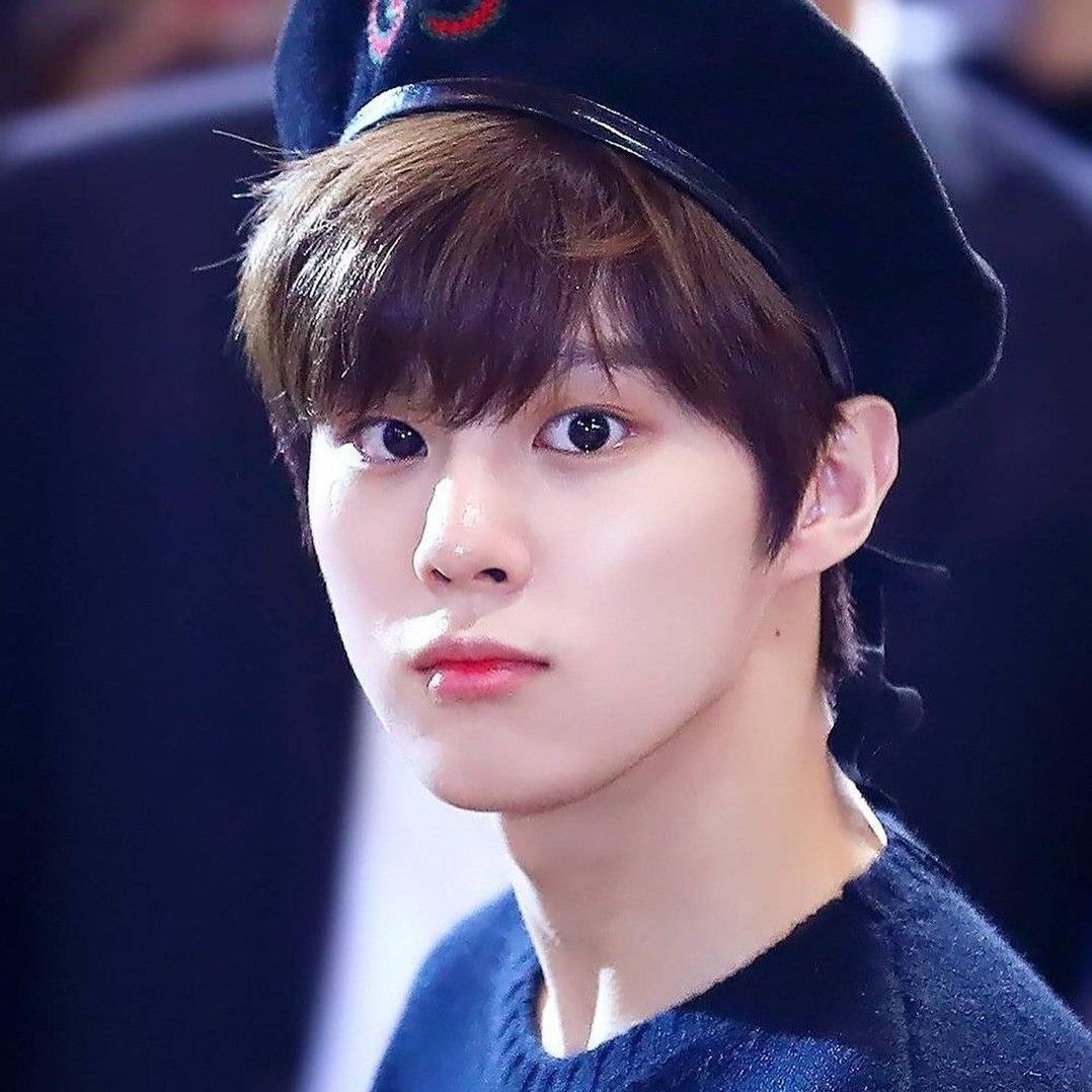 김우석의 비하인드 컷