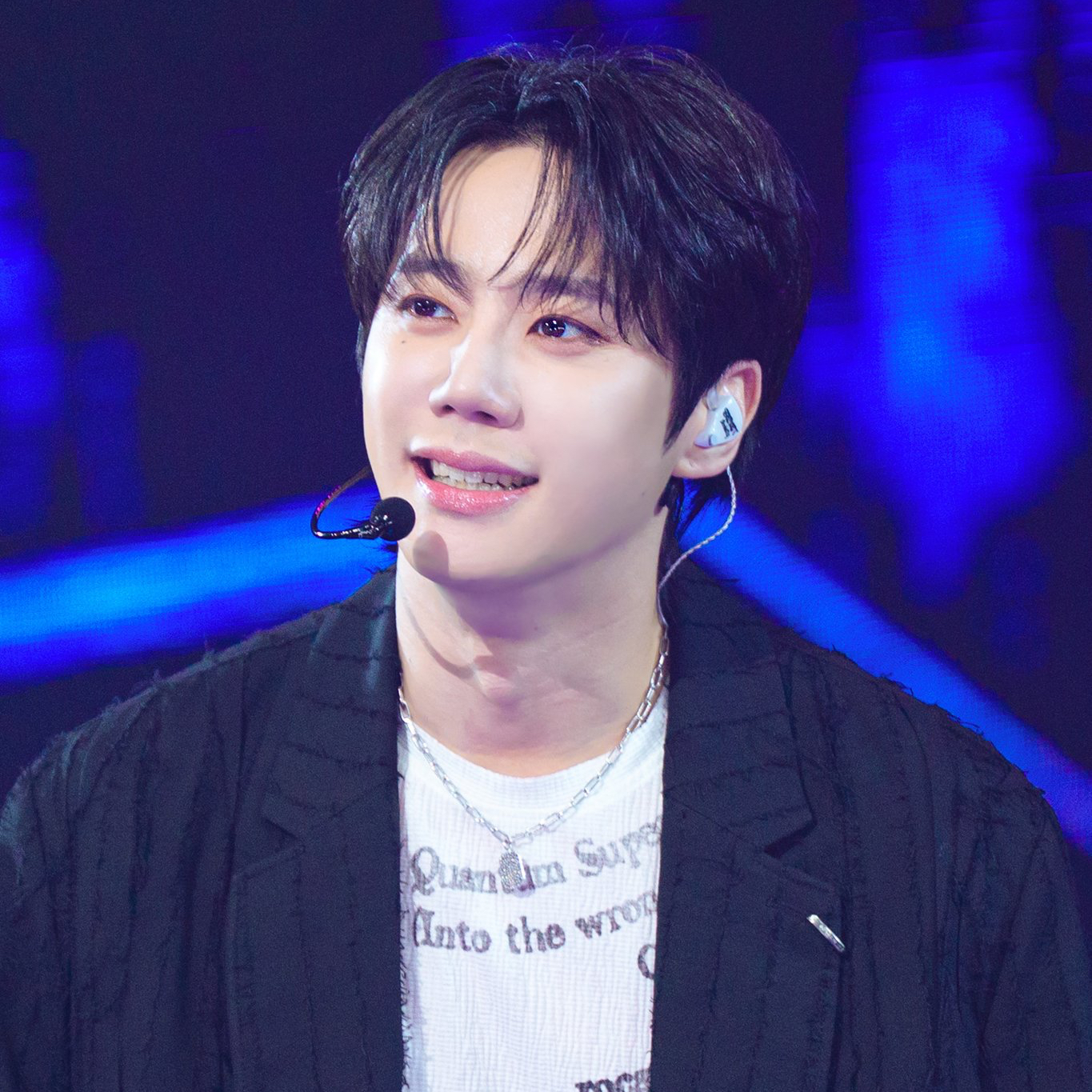 Recent activity shot of Lee Junyoung