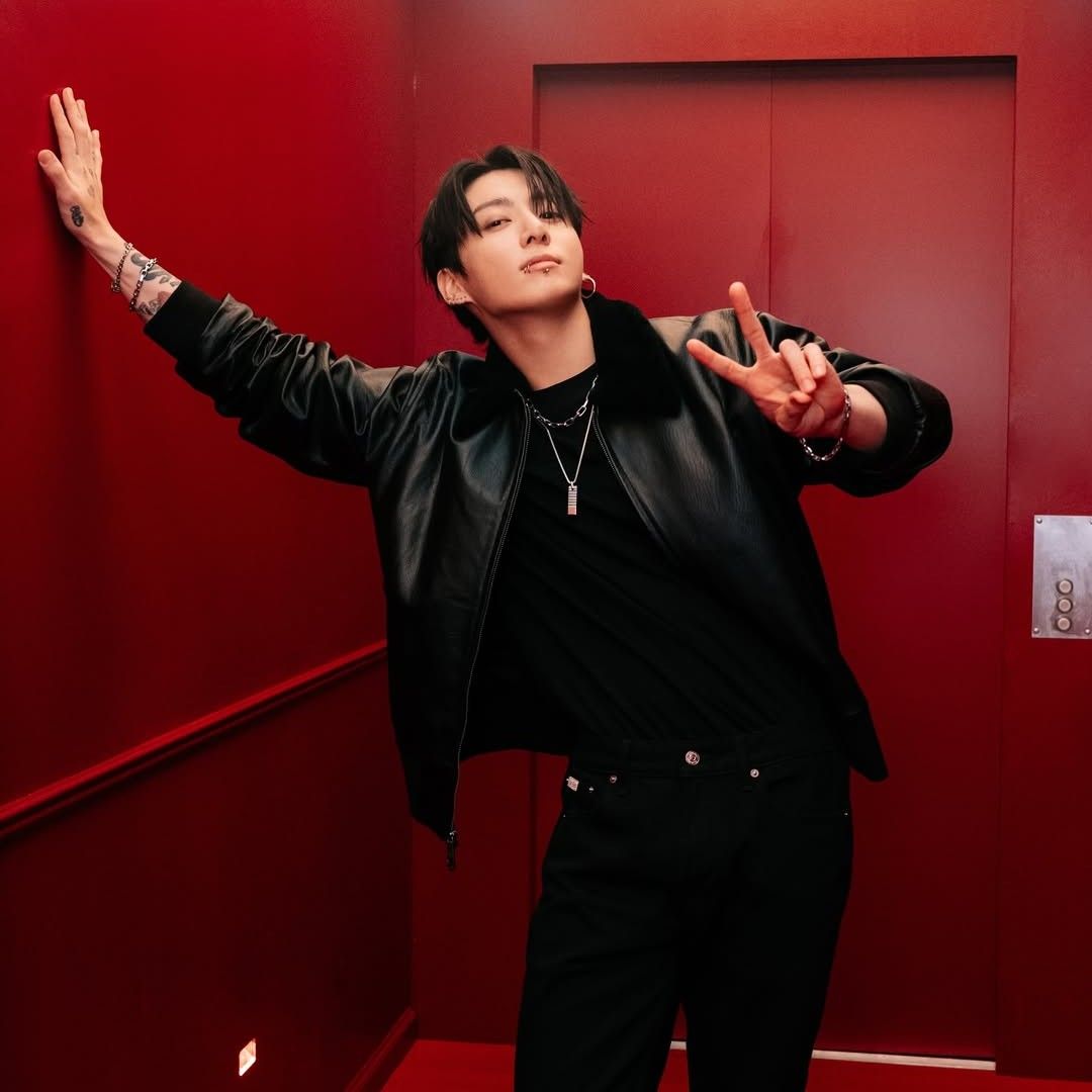 Latest photo of Jungkook (BTS)