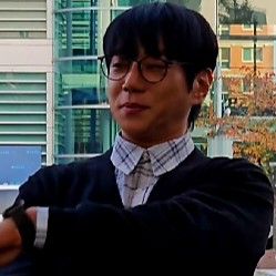 Foto terbaru Hwang Chiyeol