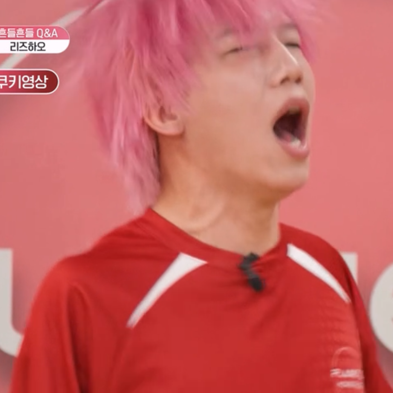 A moment captured by Zihao (BOY STORY)'s fan