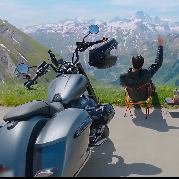 Foto aktivitas terbaru Jungkook (BTS)