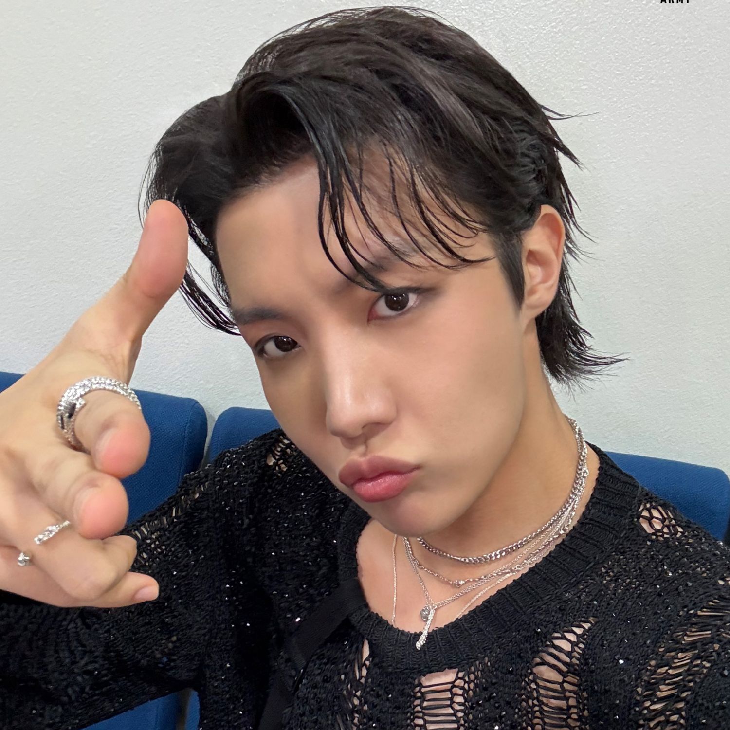 J-hope (防弹少年团)的最新活动照片