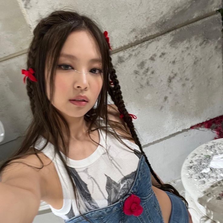 A moment captured by Jennie (BLACKPINK)'s fan