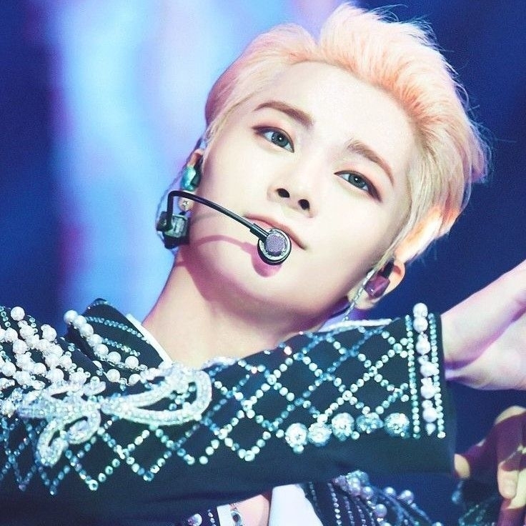 Latest photo of Moonbin (ASTRO)