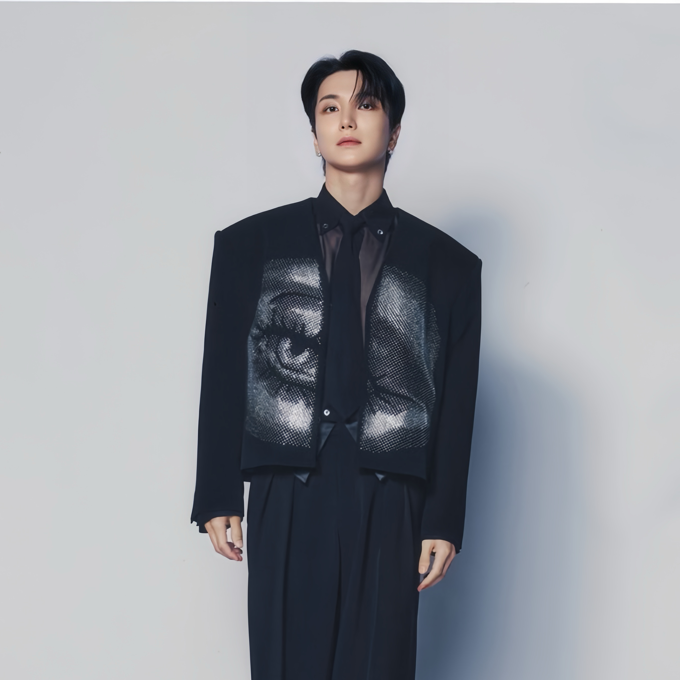 Latest photo of Leeteuk (Super Junior)