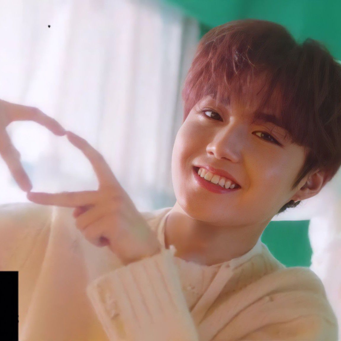 Behind-the-scenes cut of Doyoung (TREASURE)