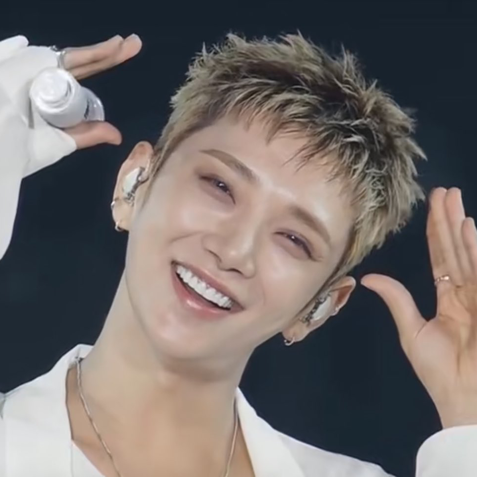 Recent activity shot of Joshua (SEVENTEEN)