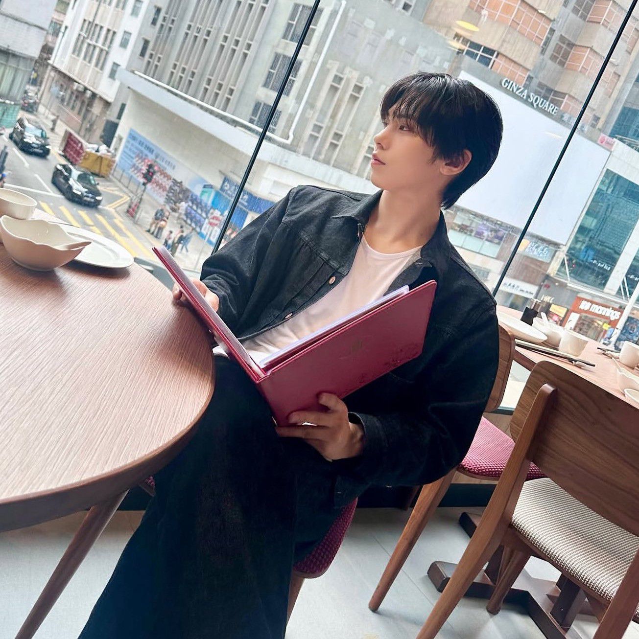 라키 최근 활동샷