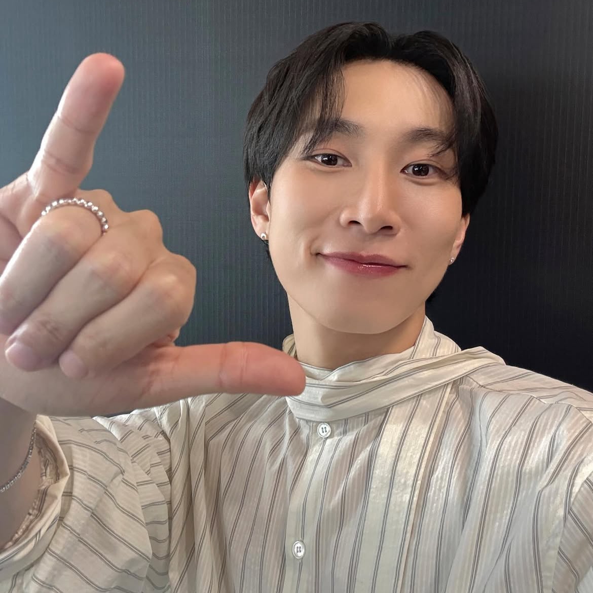 Recent activity shot of Seo Eunkwang (BTOB)