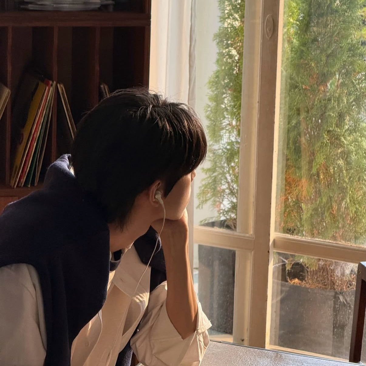 Behind-the-scenes cut of Chuei Liyu