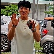 A moment captured by Hwang Chiyeol's fan