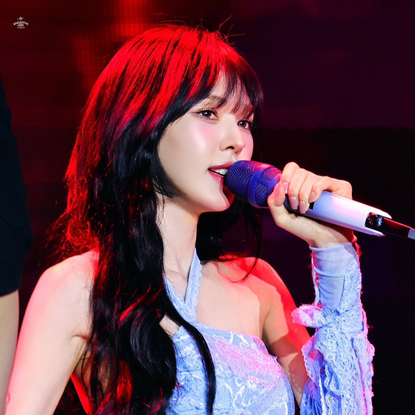 A moment captured by Wendy (Red Velvet)'s fan