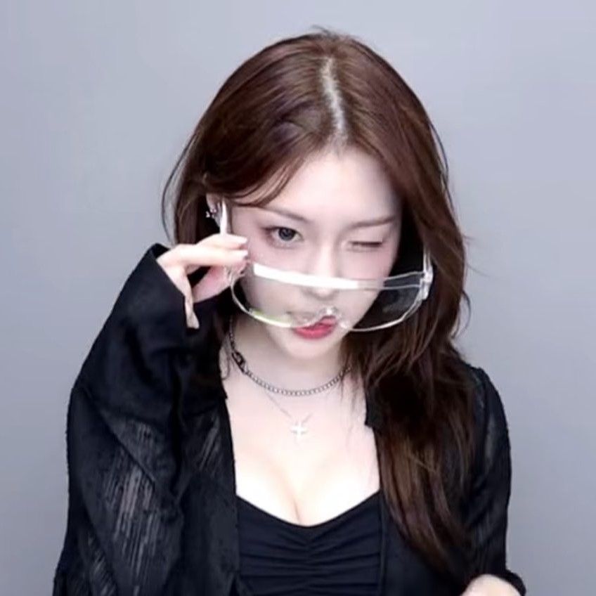 Latest photo of Kim Chaehyun (Kep1er)