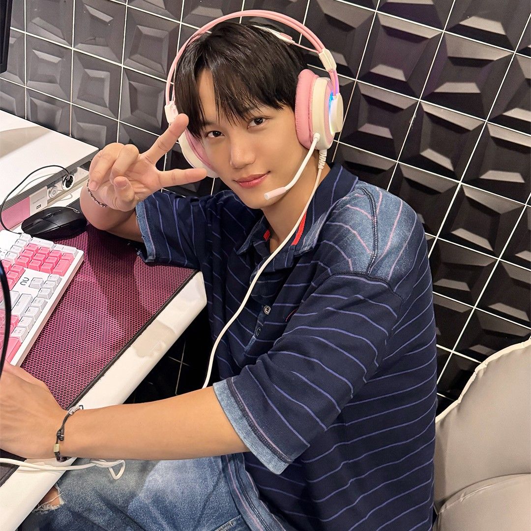Kai (EXO)的幕後花絮
