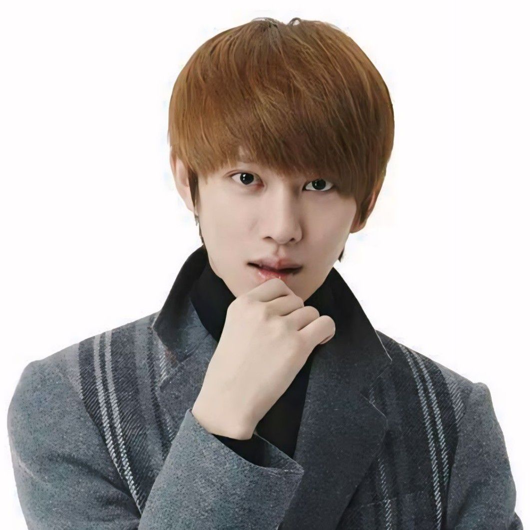 Behind-the-scenes cut of Heechul (Super Junior)