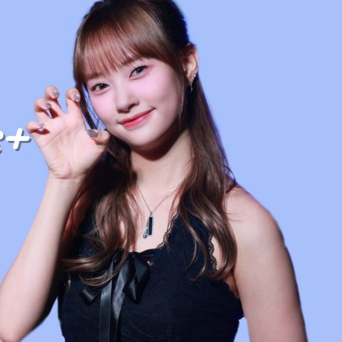 Behind-the-scenes cut of Geumhee (CSR)