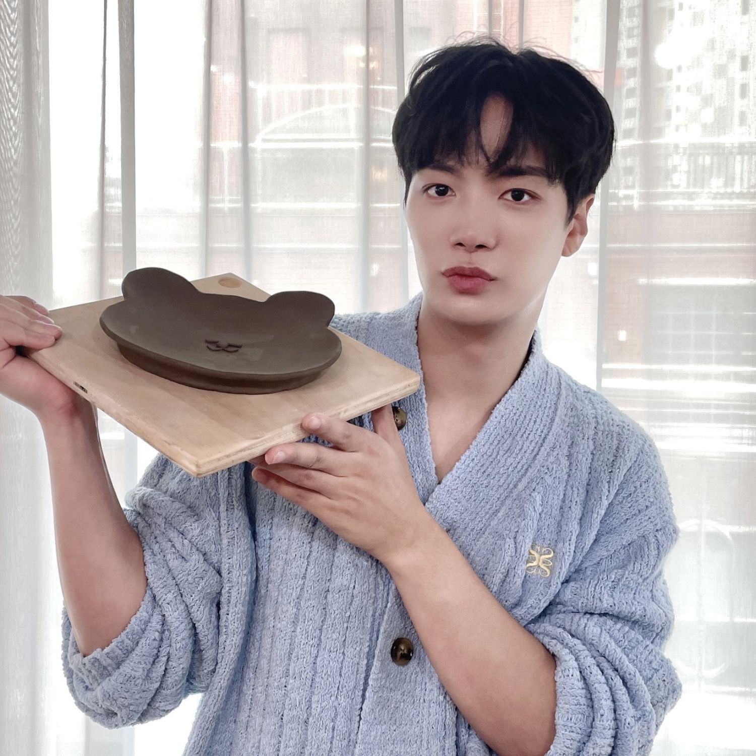 Recent activity shot of Kim Jonghyeon