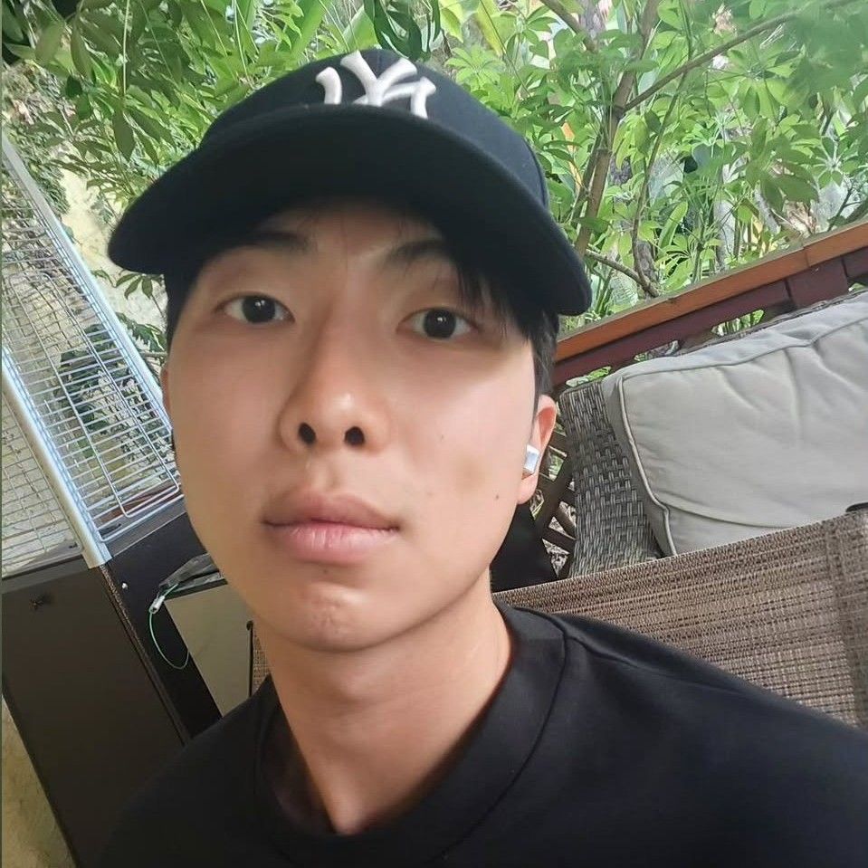 Behind-the-scenes cut of RM (BTS)