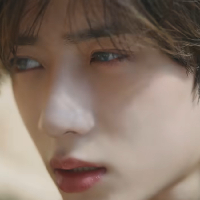 A moment captured by Beomgyu (TOMORROW X TOGETHER)'s fan