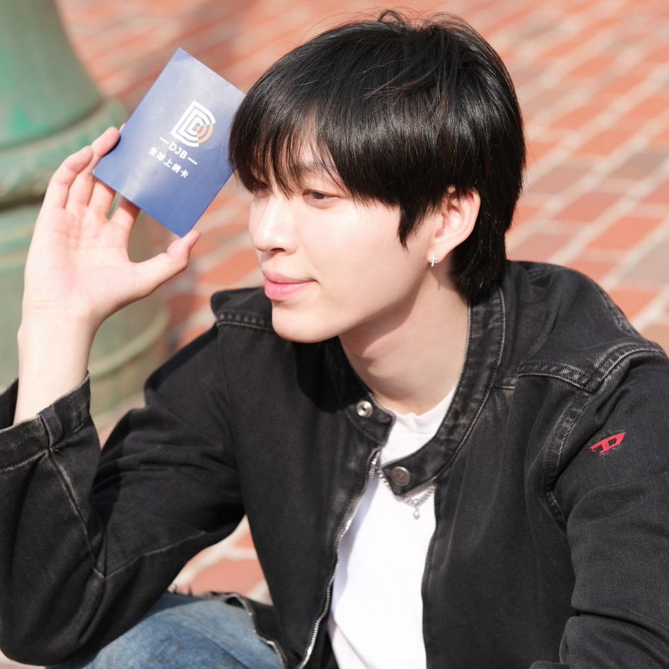 Latest photo of HEECHAN (DKB)