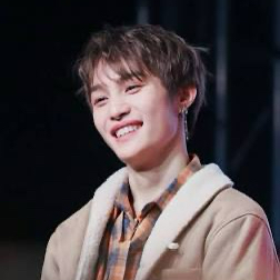 A moment captured by YANGYANG (WayV)'s fan