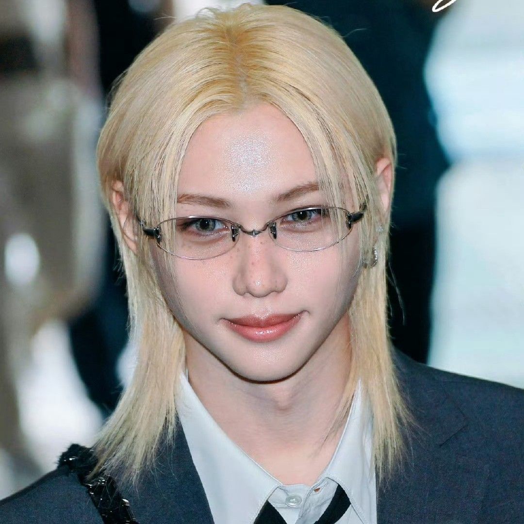 필릭스 (Stray Kids)의 최신 사진