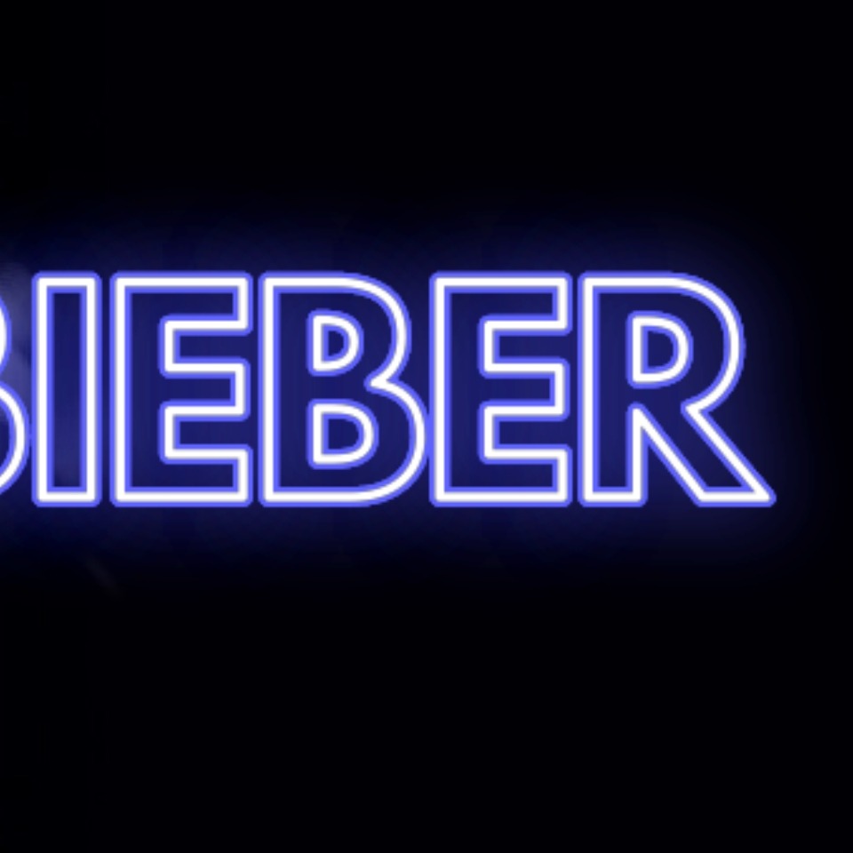 Behind-the-scenes cut of Justin Bieber