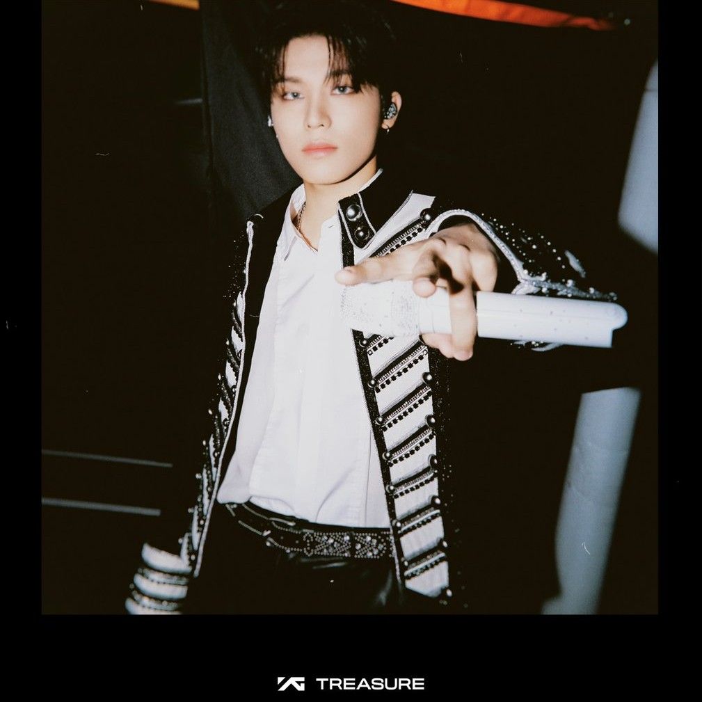 TREASURE的最新活动照片