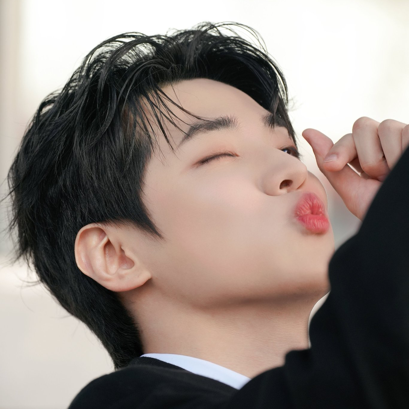 Behind-the-scenes cut of Jaechan (DKZ)