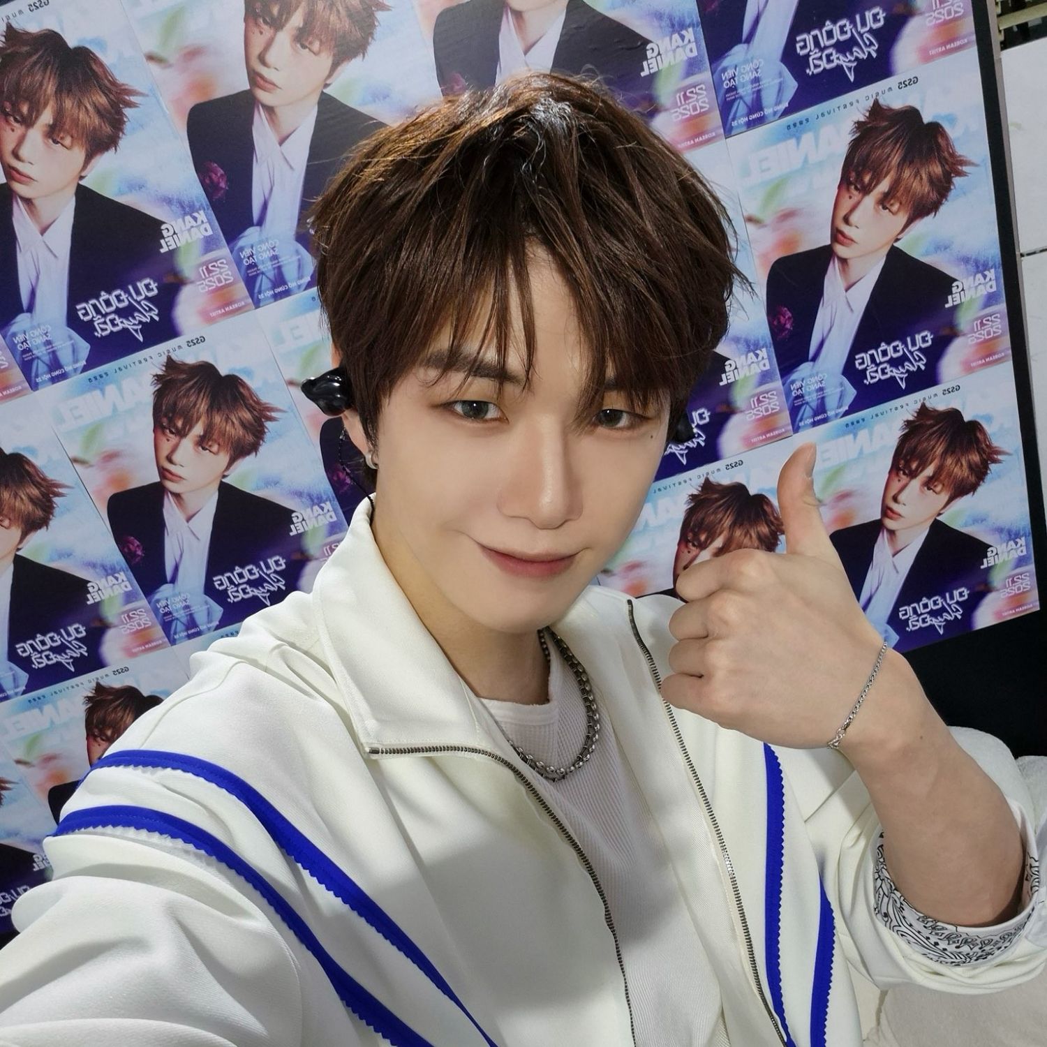 강다니엘 최근 활동샷