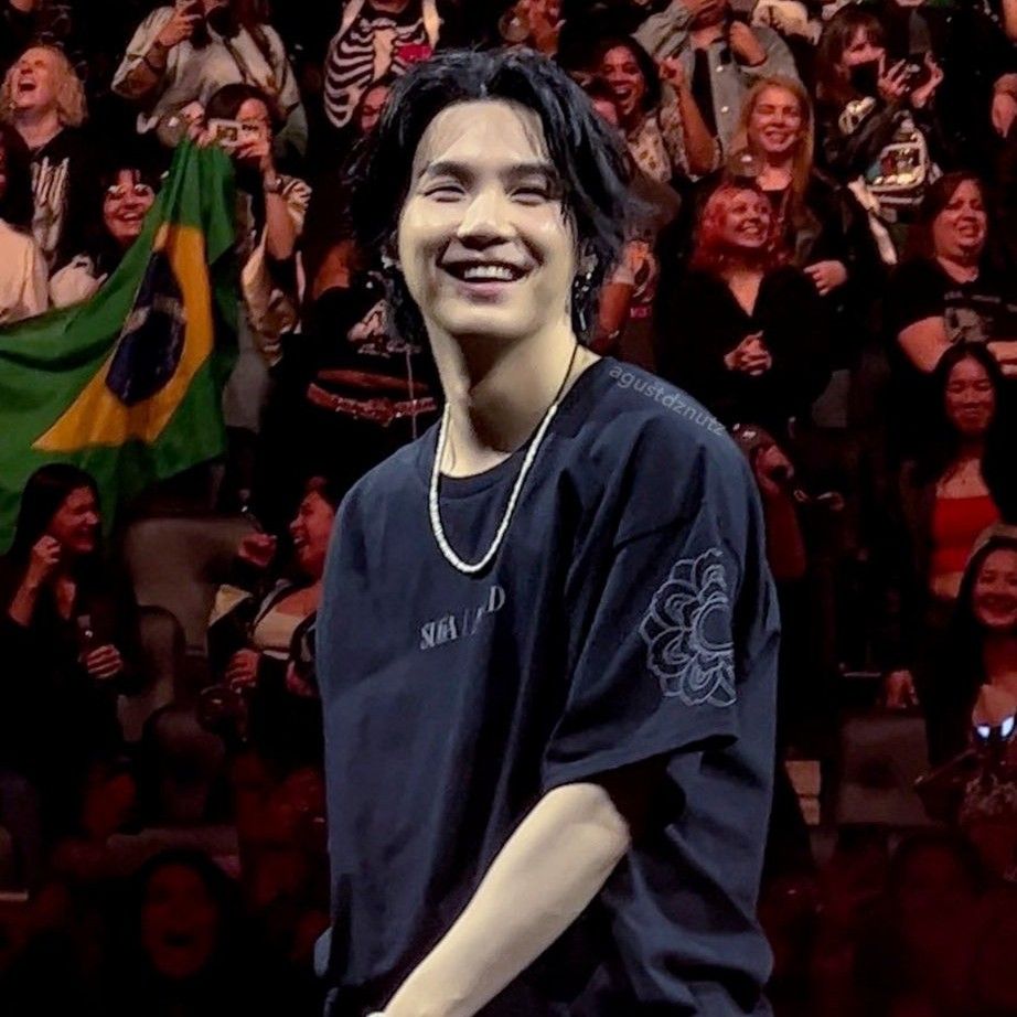 슈가 (방탄소년단)의 최신 사진