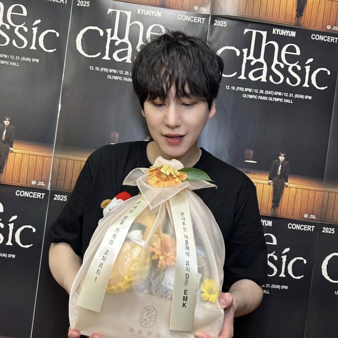 Behind-the-scenes cut of Kyuhyun (Super Junior)