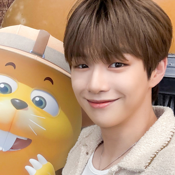 Momen yang diabadikan oleh penggemar Kang Daniel