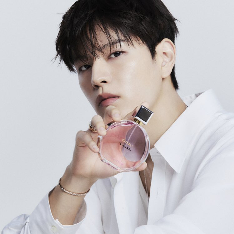 Latest photo of Seungmin (Stray Kids)