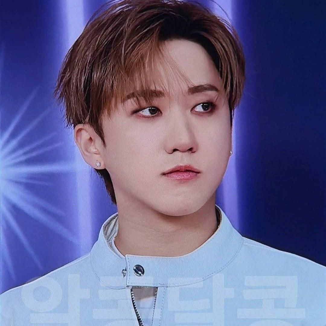 Behind-the-scenes cut of Changbin (Stray Kids)