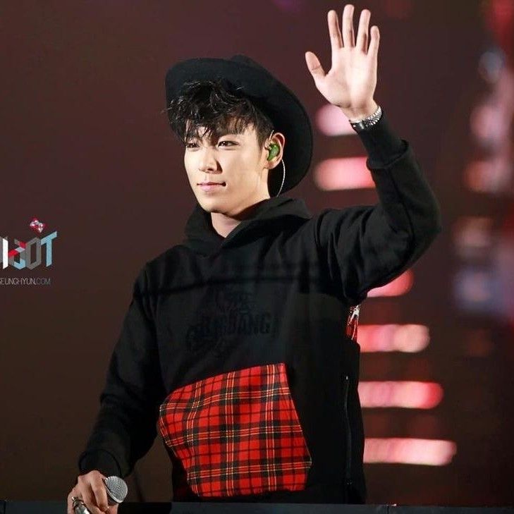 Behind-the-scenes cut of T.O.P