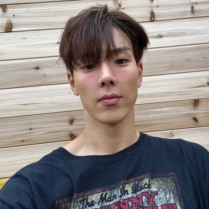 Foto aktivitas terbaru MONSTA X