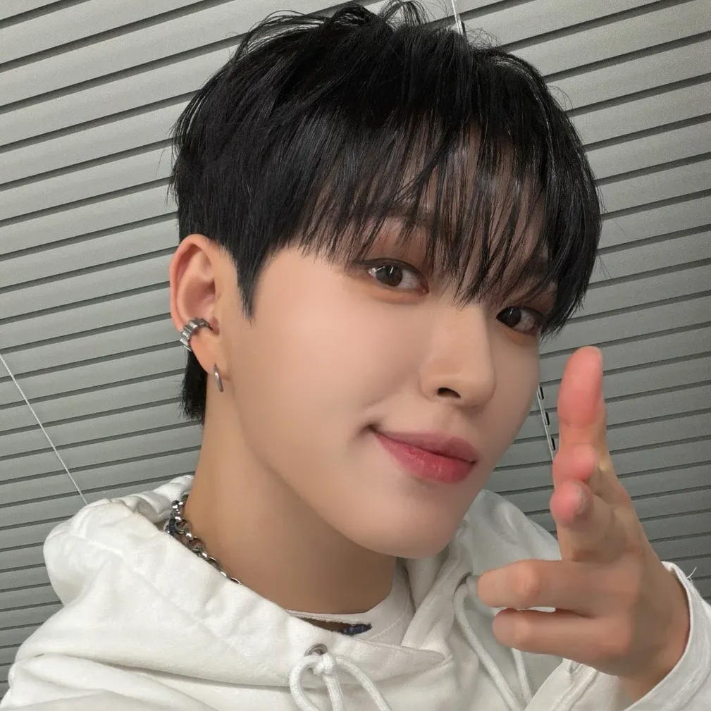 A moment captured by HEECHAN (DKB)'s fan