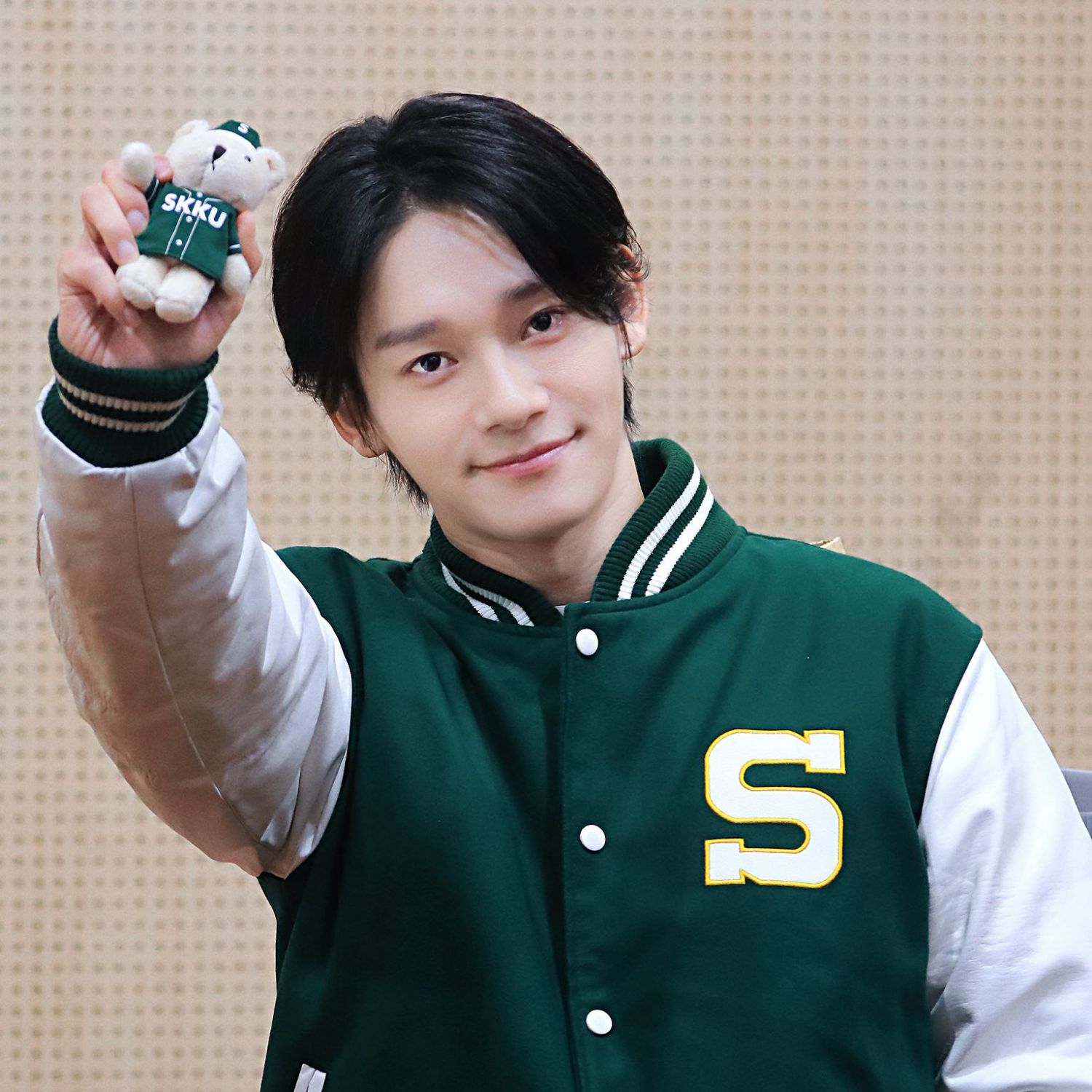 Latest photo of Chen (EXO)