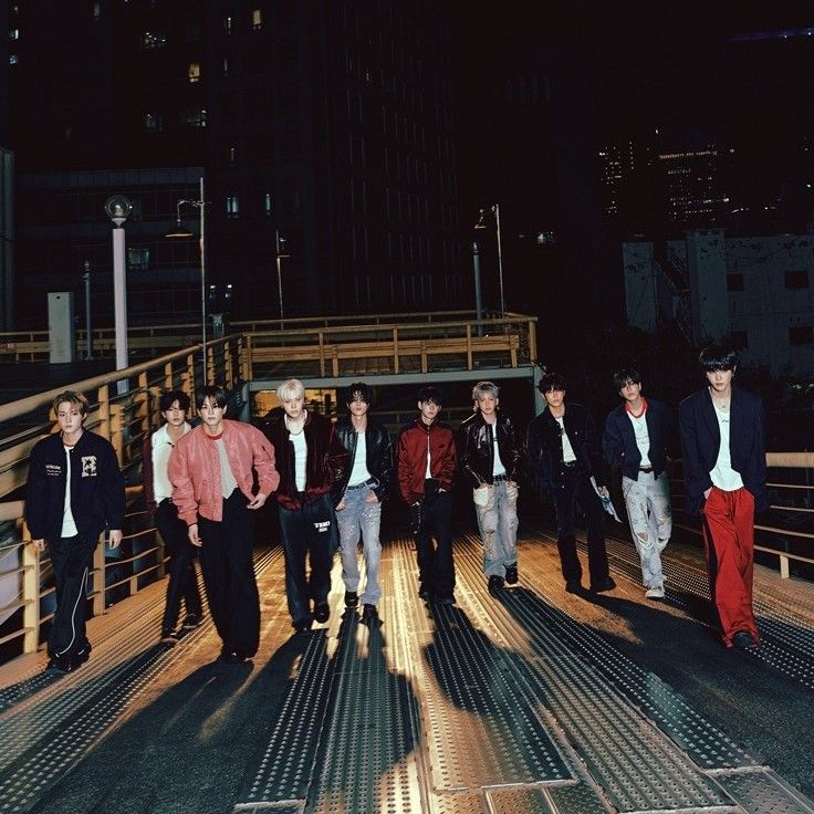 TREASUREの最近の活動写真