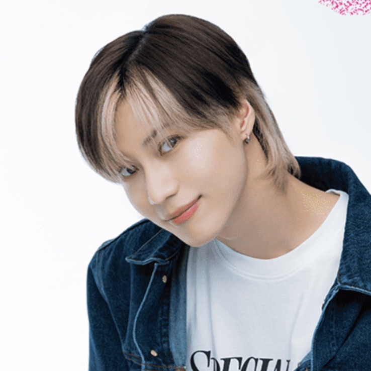 A moment captured by Taemin (SHINee)'s fan