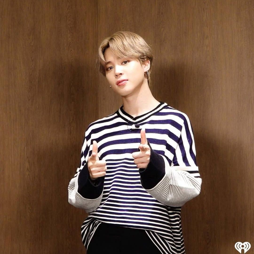 A moment captured by Jimin (BTS)'s fan