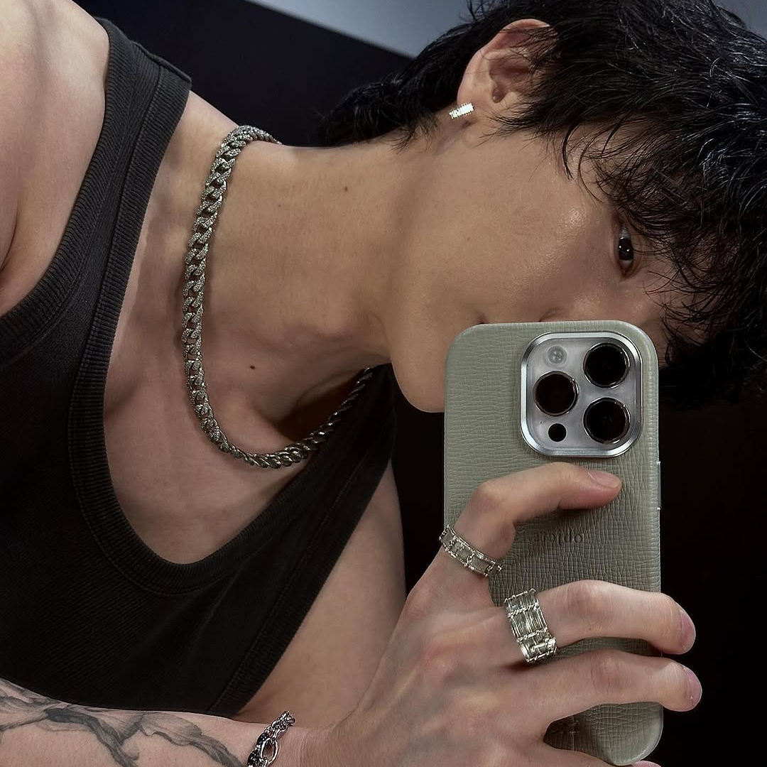 Behind-the-scenes cut of I.M (MONSTA X)