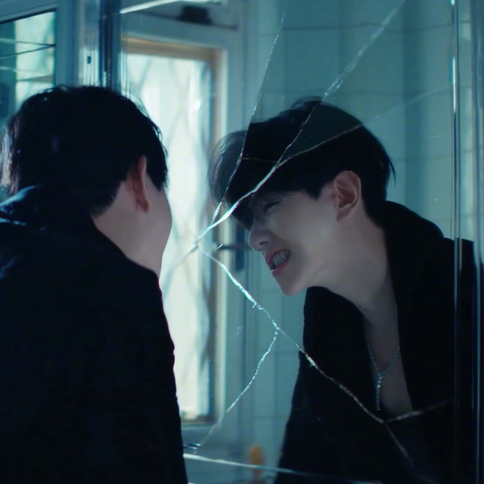 Foto aktivitas terbaru Baekhyun (EXO)