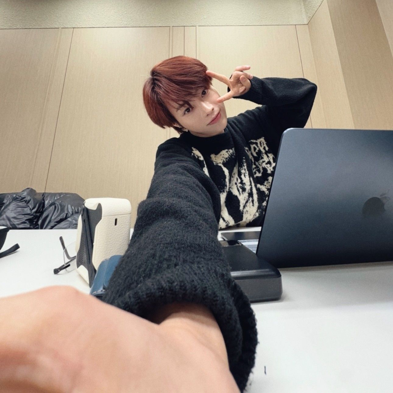 A moment captured by Hanbin (TEMPEST)'s fan